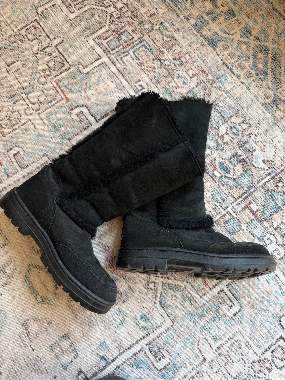 UGG Sundance II Tall Black Boots Size 7